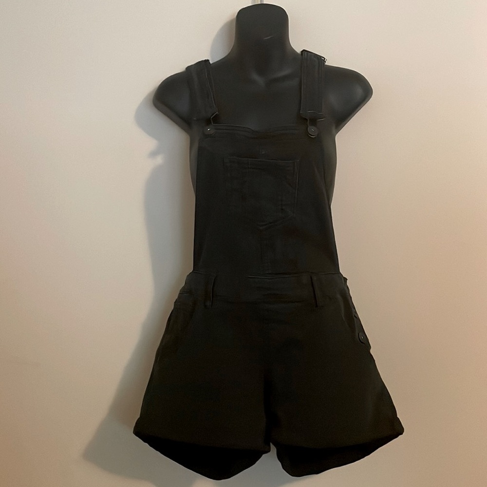 Size11-13 Overall shorts